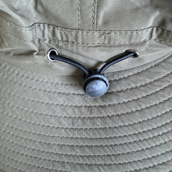 GearTOP Hat. Olive Green - Picture 9 of 10